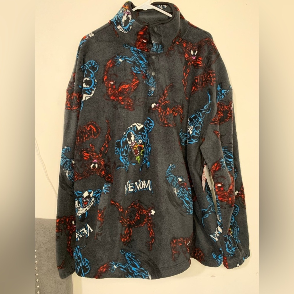 Marvel Venom Mens Sweater Size XL